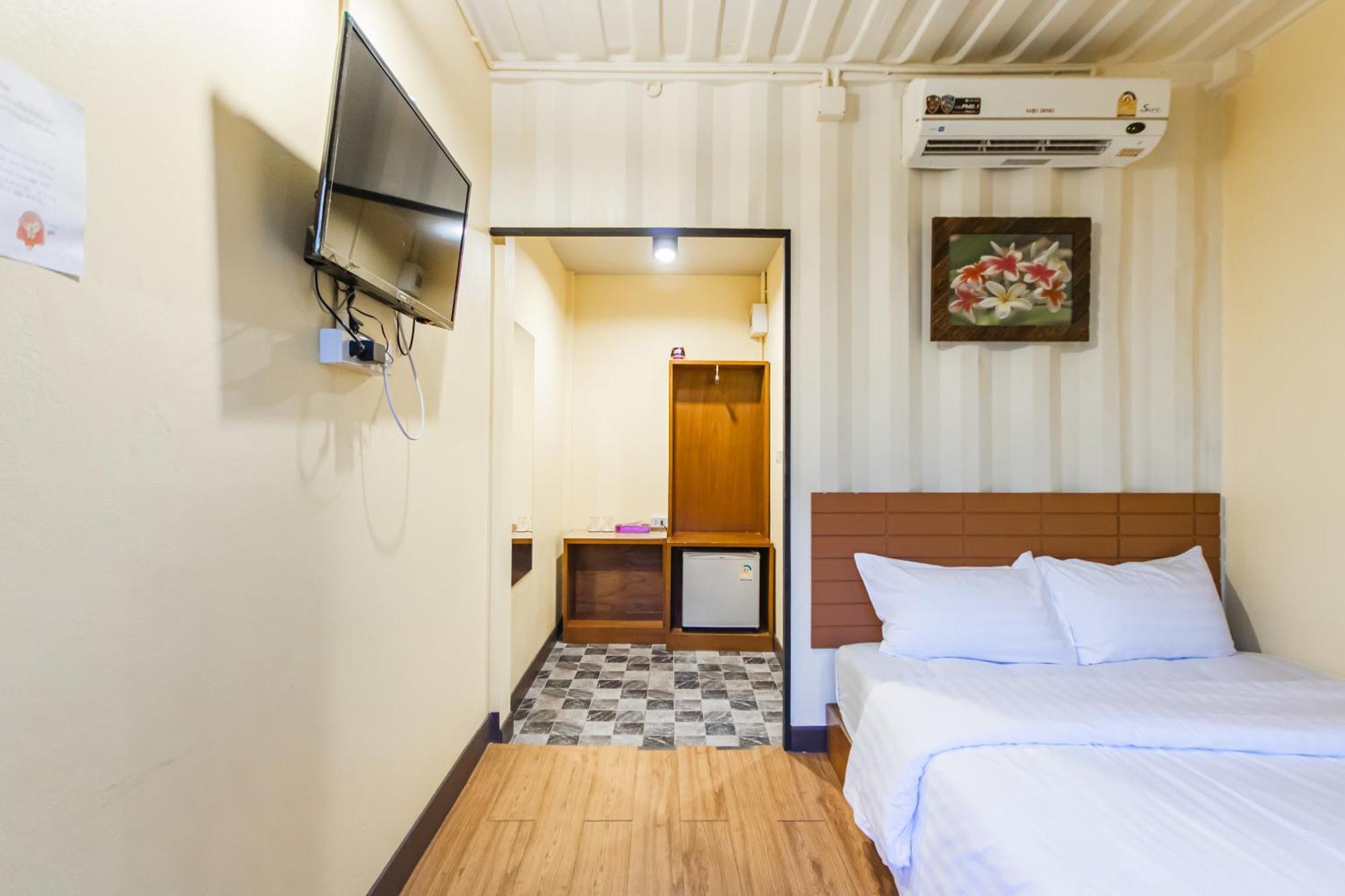 Tuscany Land Donmuang Khách sạn